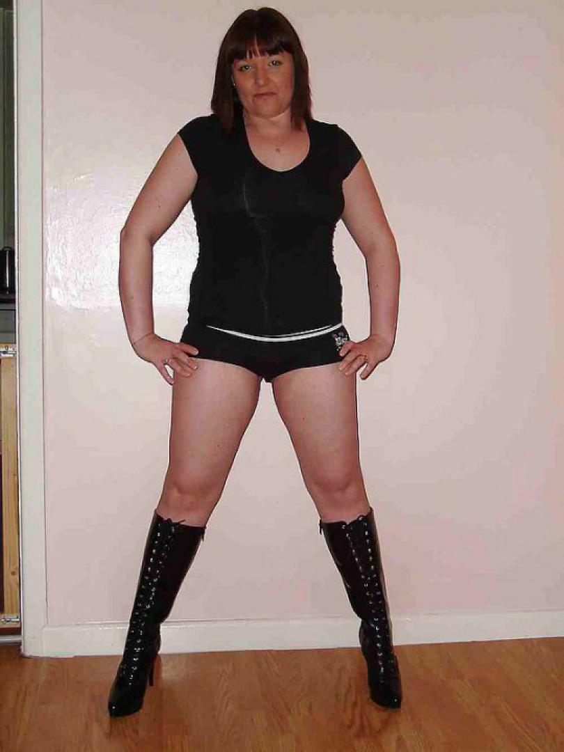 Meesteres48 uit Friesland,Nederland